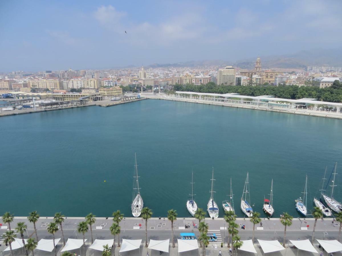 Apartamento Los Tres Soles Málaga Exterior foto